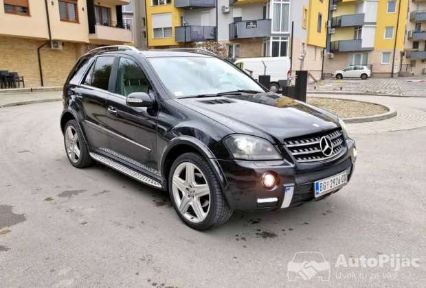 2006_mercedesbenz_ml500amg_1_polovni_automobili_autopijac.rs
