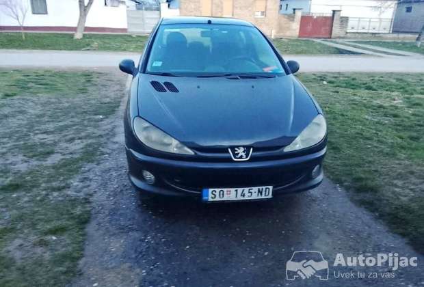 2006 Pezo 206