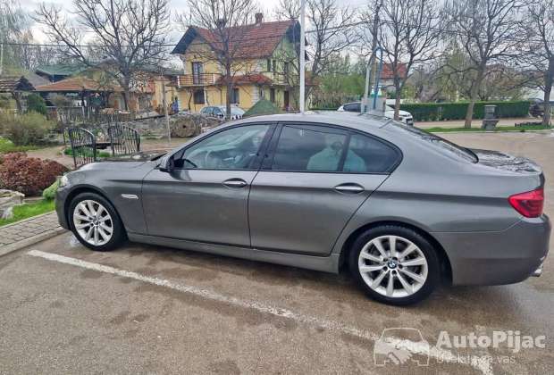 BMW F10 2014 god.