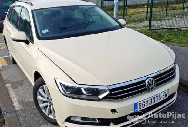 Pasat b8 u delovima