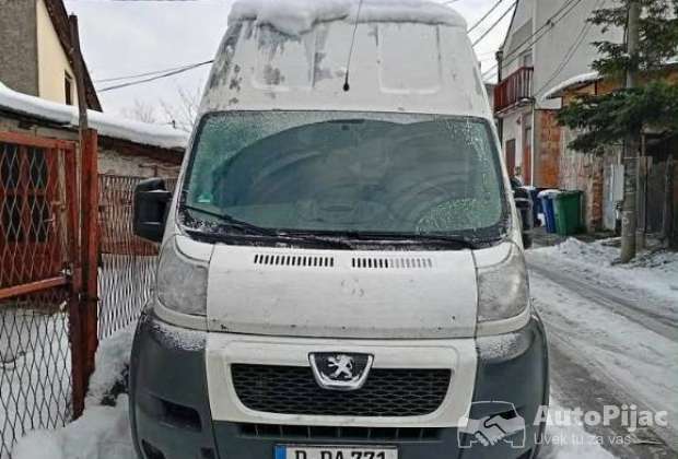 PEZO BOKSER 3.0 DIZEL 160 KONJA 2008 GODISTE 066-88-48-721