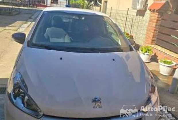 2017 Peugeot 208