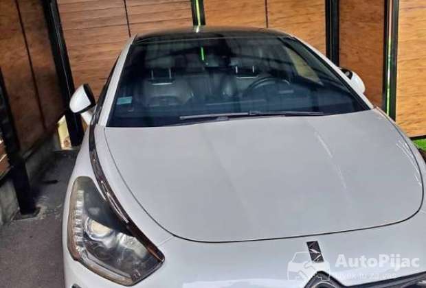 2013_citroen_ds5_20_4puta4200ks_automatik_limuzina_1_polovni_automobili_autopijac.rs