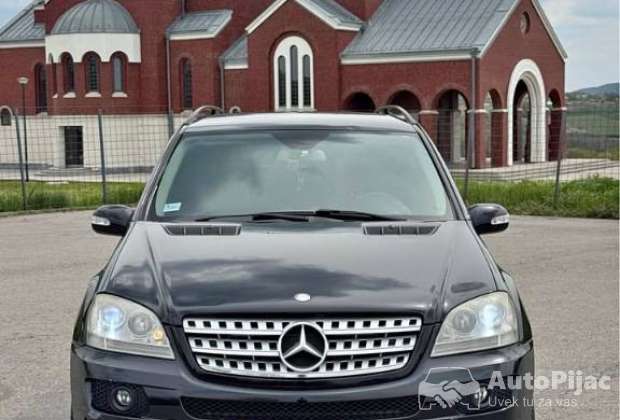 Mercedes Benz ML280
