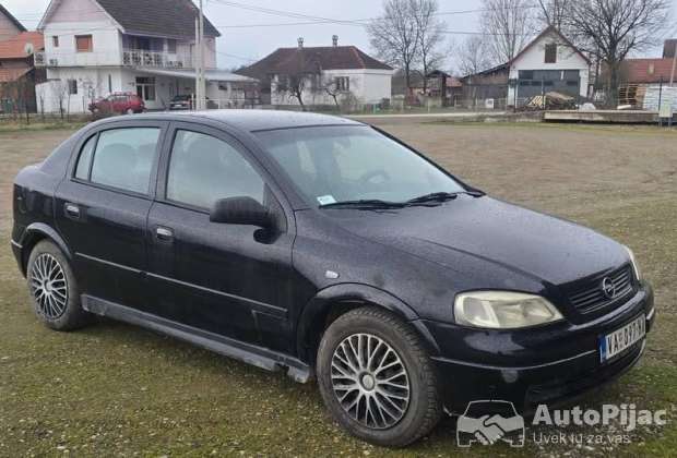 2008 Opel astra