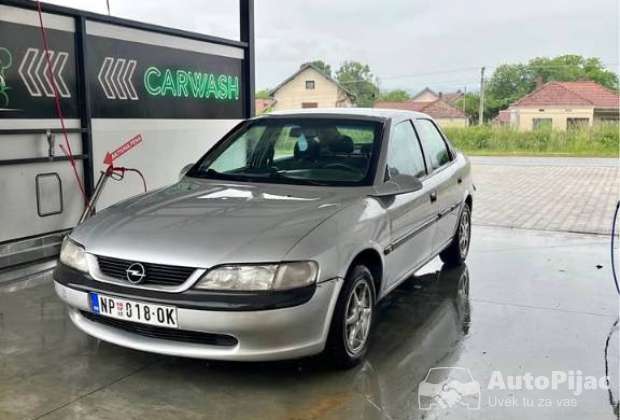 opel_vektra_1_polovni_automobili_autopijac.rs