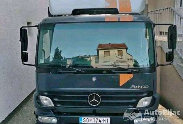 mercedes_atego_818_2005g_sa_platformom_duzina_620_1_polovni_automobili_autopijac.rs