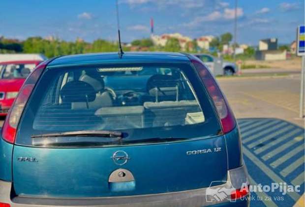 corsa_c_12_benzin_1_polovni_automobili_autopijac.rs