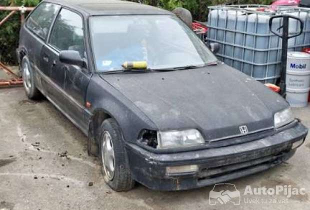 honda_civic_ed_delovi_1_polovni_automobili_autopijac.rs