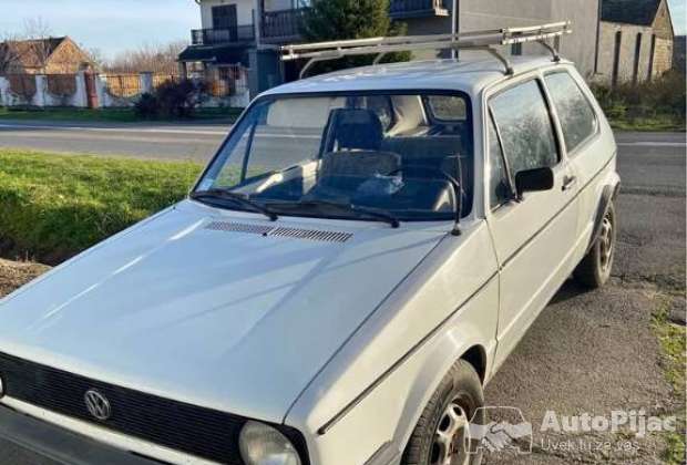 Golf 1 prodajem