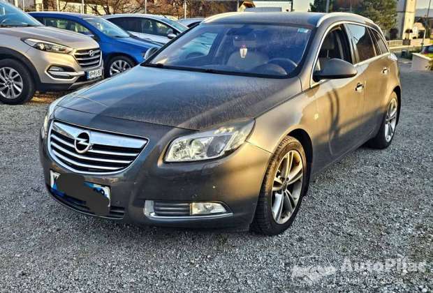 OPEL INSIGNIJA 2.0CDTI 4X4 AUTOMATIK 2012GOD NA IME KUPCA