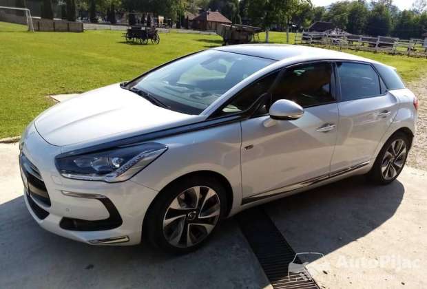 2013_citron_ds5_hibrid_1_polovni_automobili_autopijac.rs