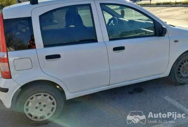 fiat_panda_1_polovni_automobili_autopijac.rs