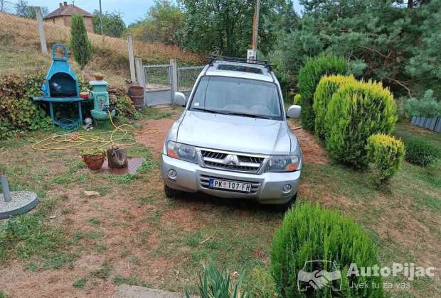 Mitsubishi Pajero Dakar serija