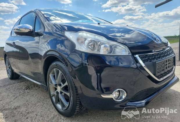 2013_peugeot_208_16ehdi_style_perla_1_polovni_automobili_autopijac.rs