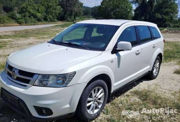 prodajem_dzip_fiat_freemont_2013godiste_20jtd_moto_1_polovni_automobili_autopijac.rs