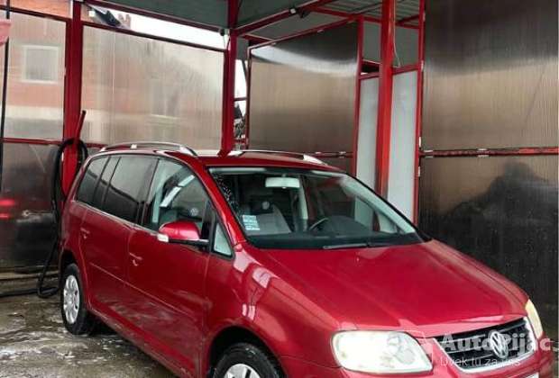 vw_touran_20_dsg_automatik_1_polovni_automobili_autopijac.rs