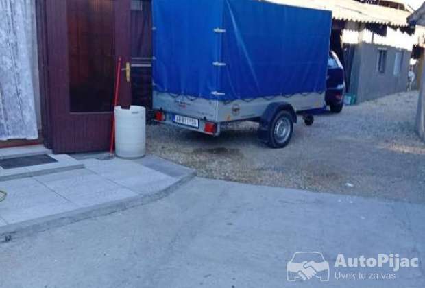 autoprikolica_1_polovni_automobili_autopijac.rs