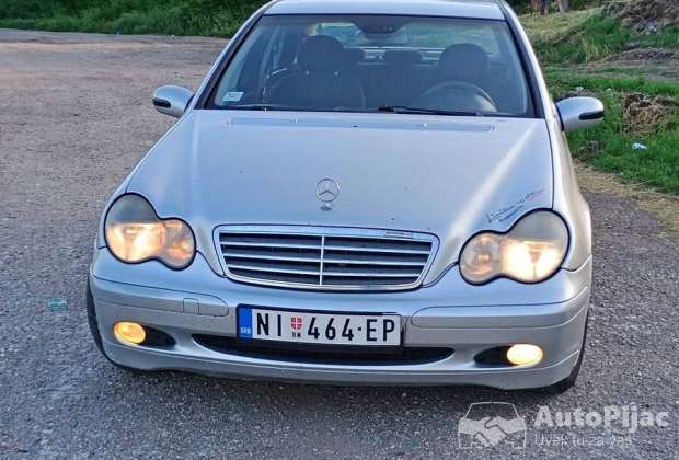 Mercedes c klasa 2.0 dizel 200385kw