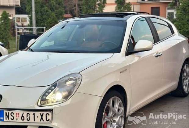 alfa_romeo_giulietta_16_105ks_dizel_1_polovni_automobili_autopijac.rs