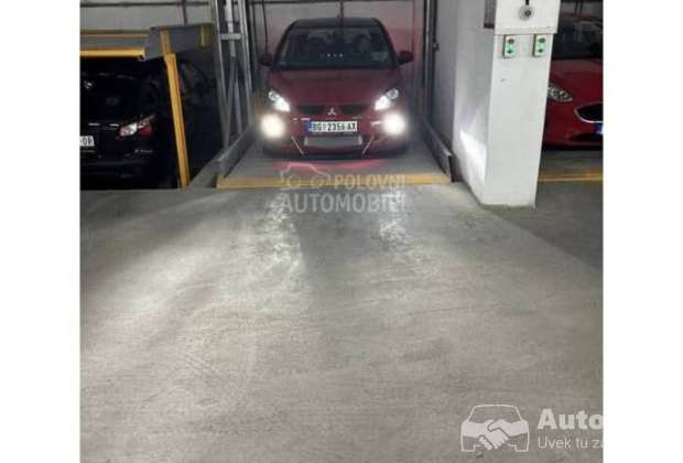 Mitsubishi colt CZT