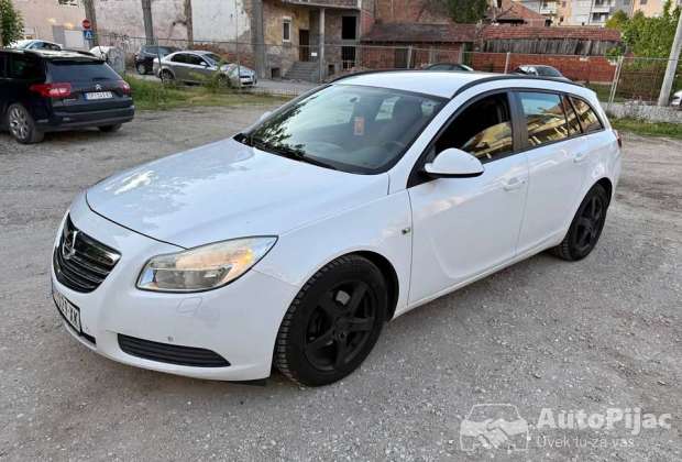 opel_insignia_20_cdti_110ks_manuelni_6_1_polovni_automobili_autopijac.rs