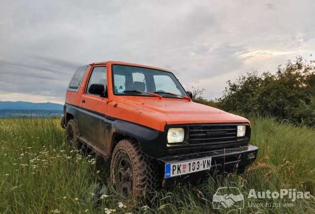 daihatsu_feroza_16_16v_1_polovni_automobili_autopijac.rs