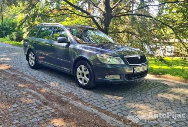Octavia 2.0 diezel 103kw automatik