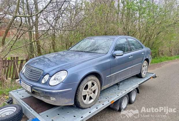 Mercedes W211 E klasa Delovi