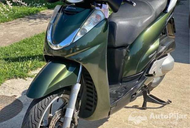 Honda sh 300 reg
