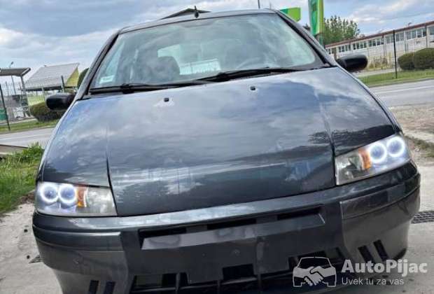 fiat_punto_2_1_polovni_automobili_autopijac.rs