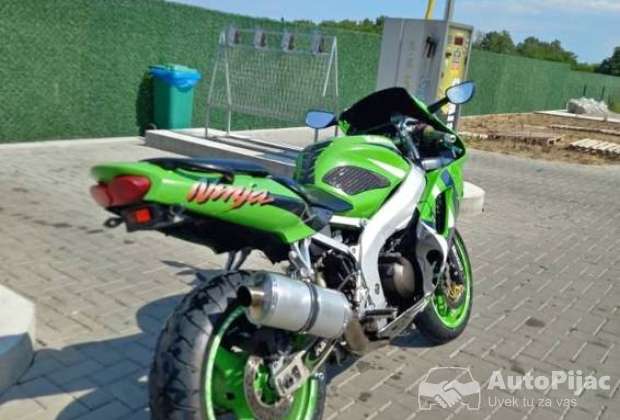 Kawasaki ZX6R 1999