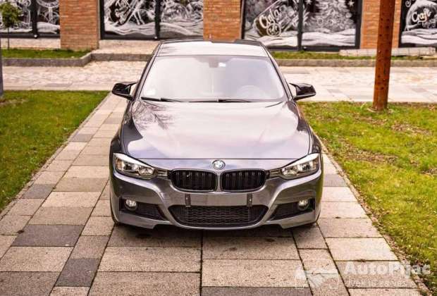 Bmw 318d 2.0 dizel 2013 Godiste registrovan 02.2027 VLASNIK.PERFEKT