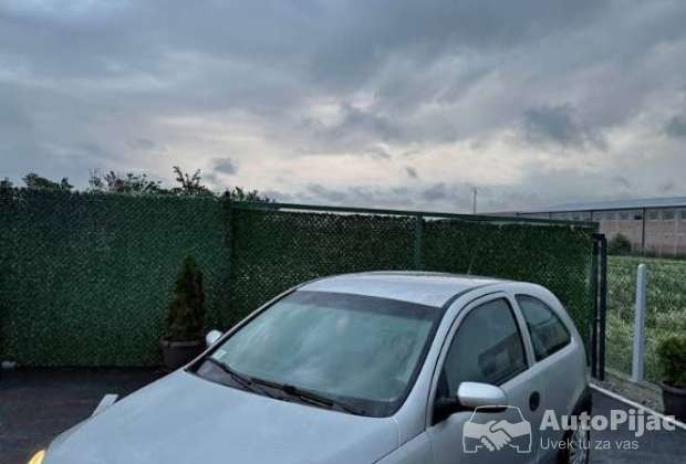 🚗 Opel Corsa C 1.7 DTI, 2003. godište  VLASNIK REG CELE GODINE KLIMA FUL MALI POTROSAC