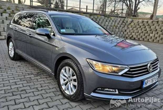 Info062:750-088 ili 069:3650:088Passat B8 2015 god 1.6TDINovi Pazar cena 10.900€BEZ ZAMENE.