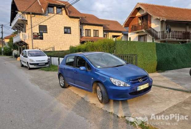 307_pezo_reg_do_10m_2026_vlasnik_2kljuca_2003g_66k_1_polovni_automobili_autopijac.rs
