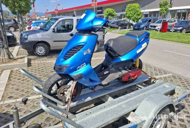 Aprilija sr
