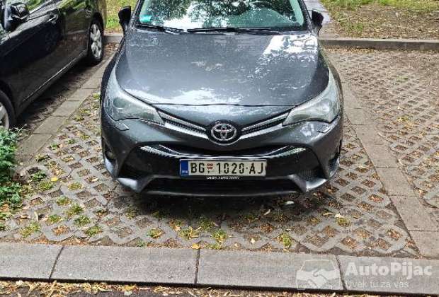 Toyota Avensis
