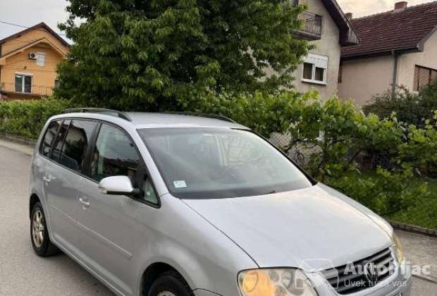 VW Touran 1.9 TDI 2004 77kW Siva