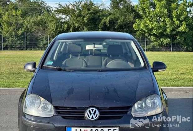 Golf 5 1.9 TDI BKC 2003 2/3