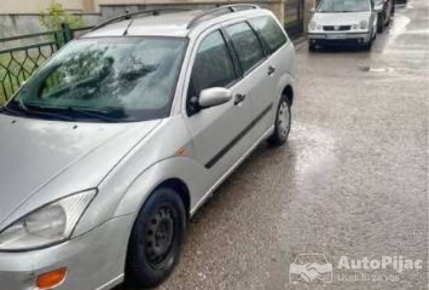 Na prodaju Ford focus 1.8 tddi 2002 god reg