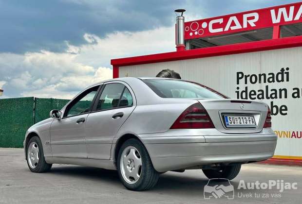 2003 Mercedes-Benz c200 2003god 2.2cdi 116ks + čip registrovan godinu dana