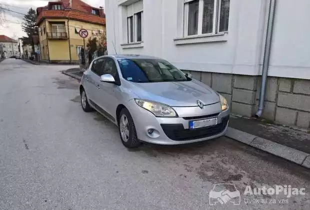 2009 Renault Megane registrovan 2027