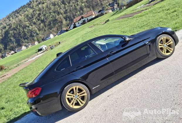 BMW serija 4 GRAND COUPE 420i KOT NOV,UGODNO,GARAZIRAN