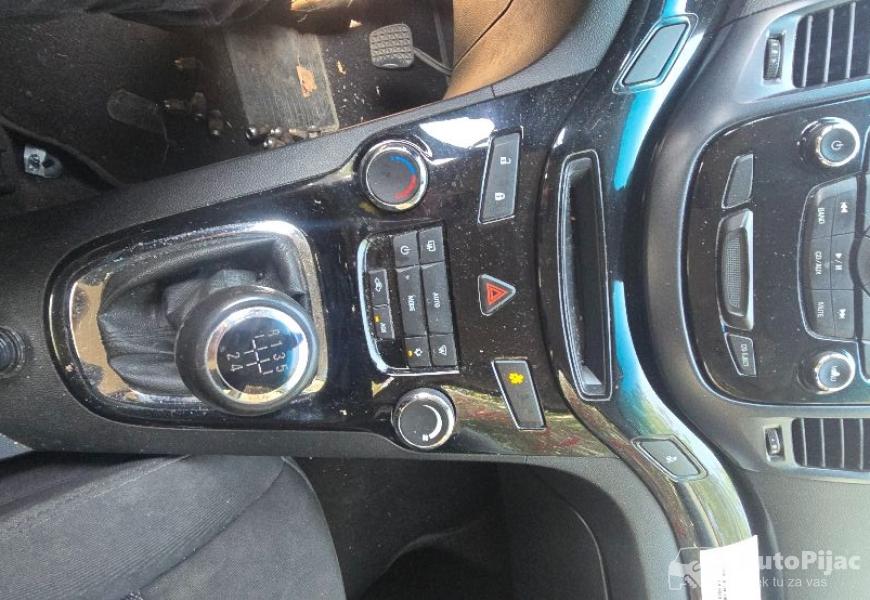 Chevrolet Orlando 1.8 16V benzinski – Polovni delovi 