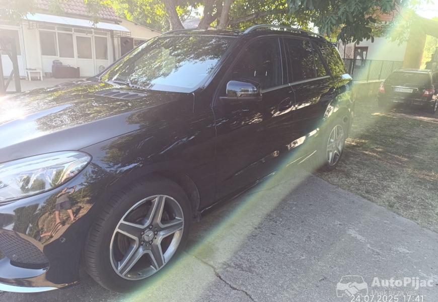 Mercedes GLE 250d 2016 crni SUV - autopijac polovni automobili