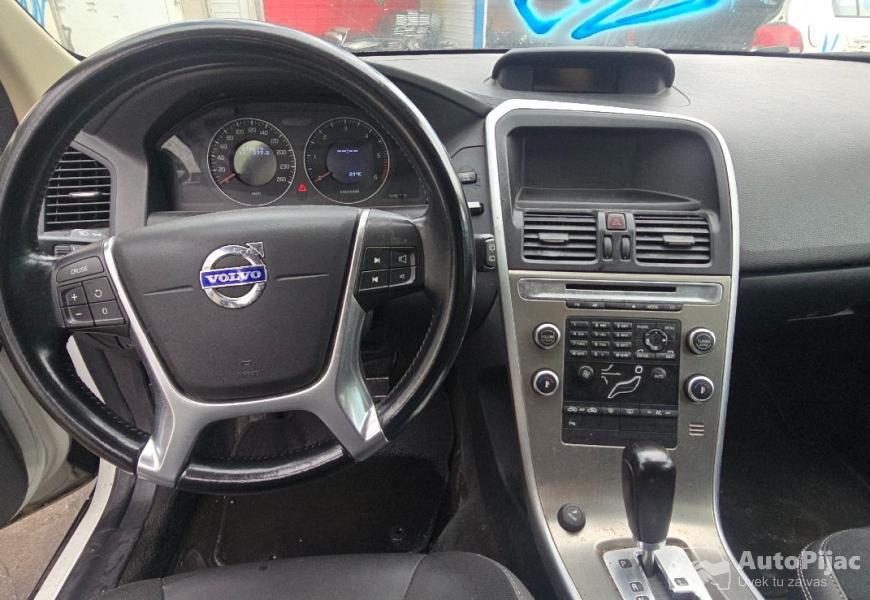 Volvo XC60 POLOVNI DELOVI 11