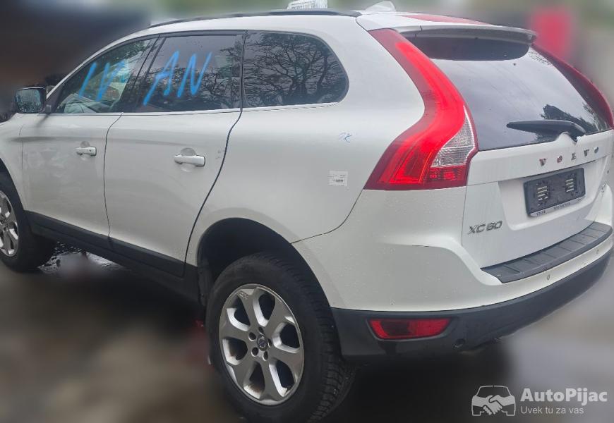 Volvo XC60 POLOVNI DELOVI 5 