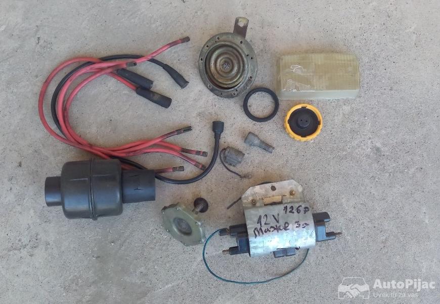 Fiat 126delovi 551 2025-08-10 10-47-31