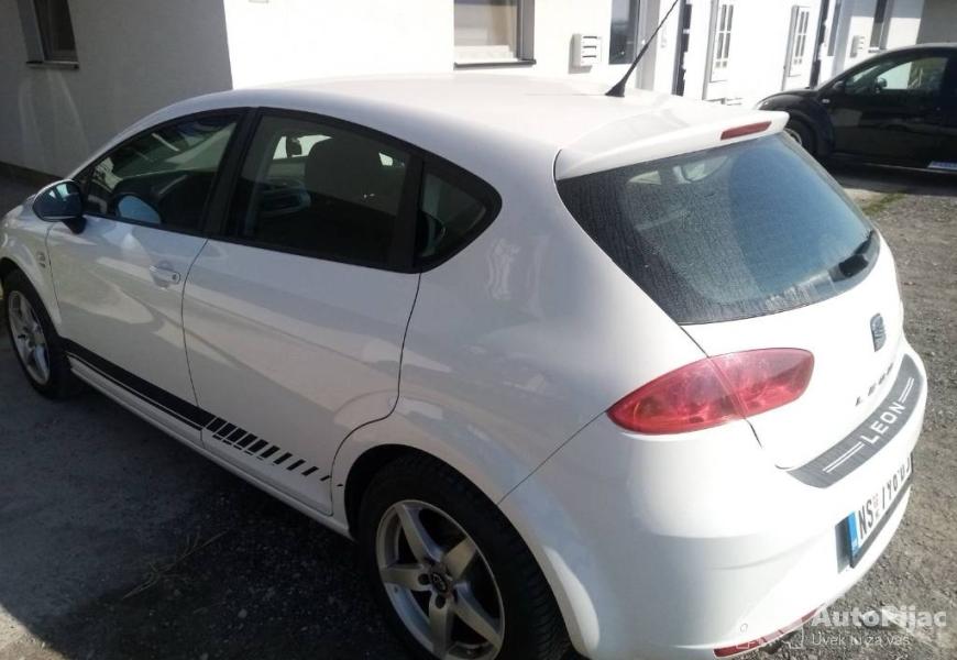 seat-leon-5